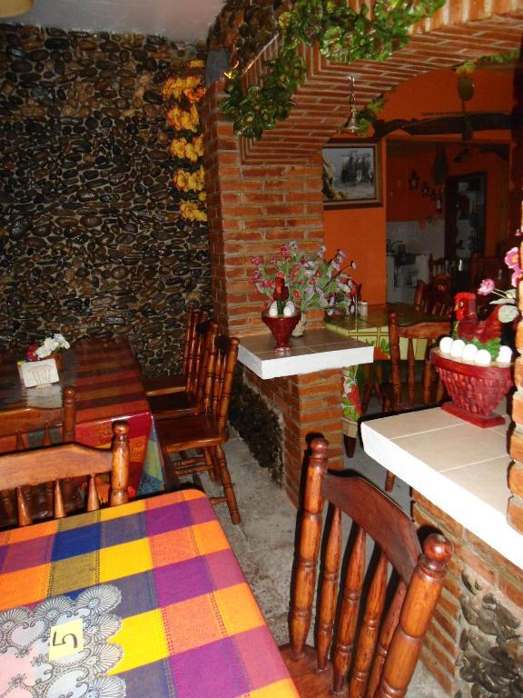 Posada Dos Hermanos กูอัสกา เด โอกัมโป ภายนอก รูปภาพ
